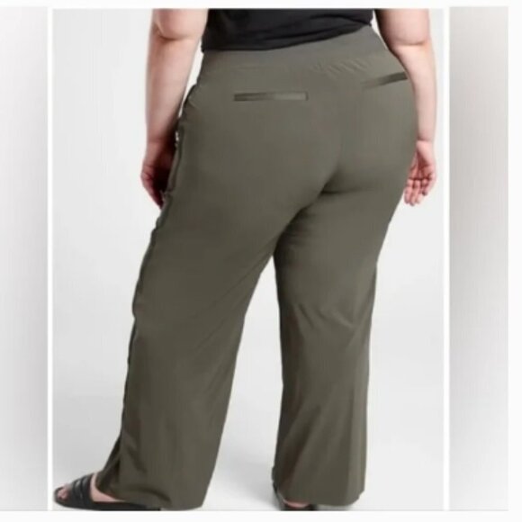 Athleta plus size NOLITA WIDE LEG PANT Mountain Olive size 26 - Picture 2 of 10